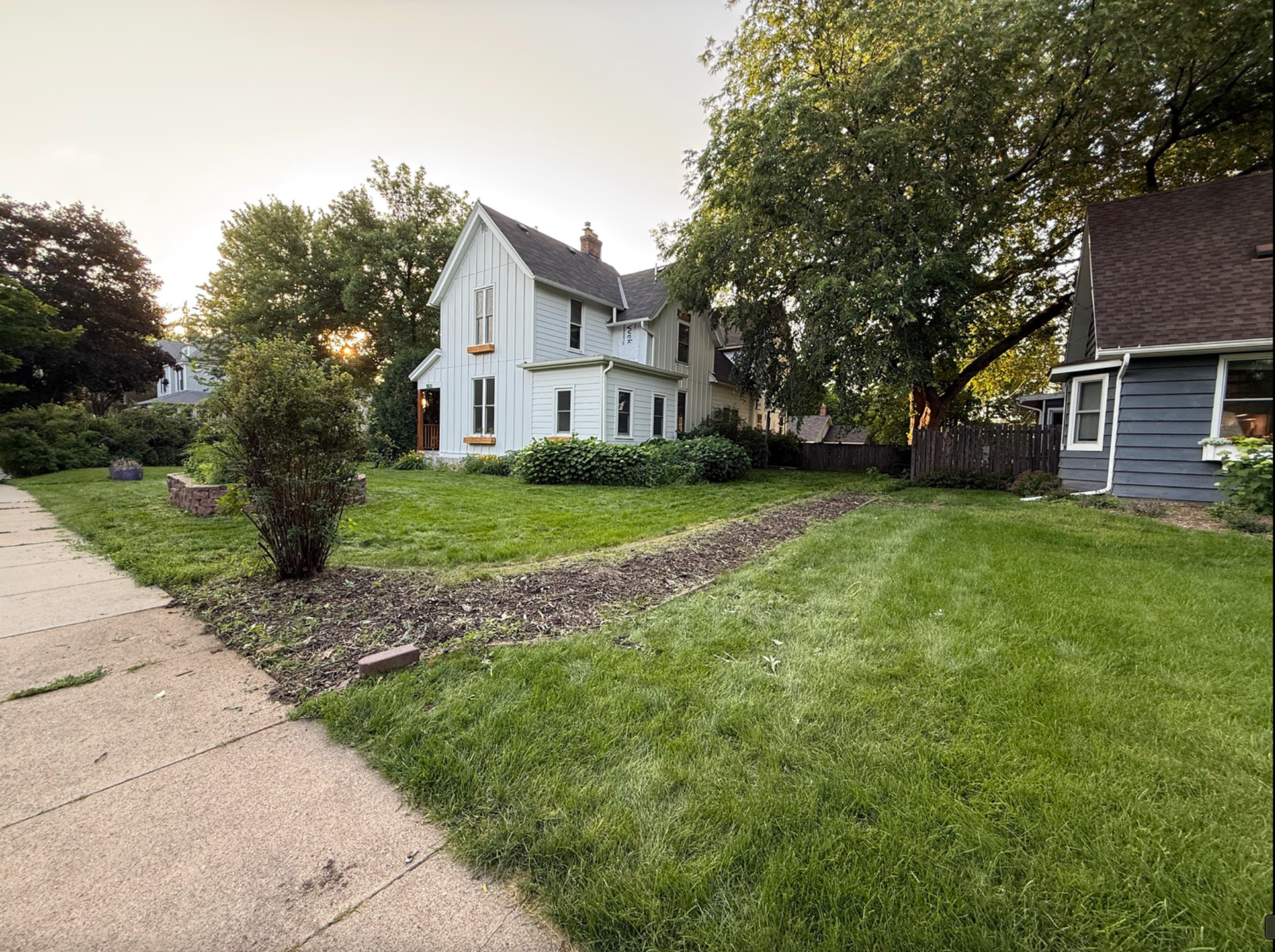 Garden bed cleanup